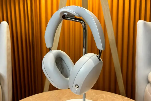 Latest Innovations in Sonos Ace Headphone Technology